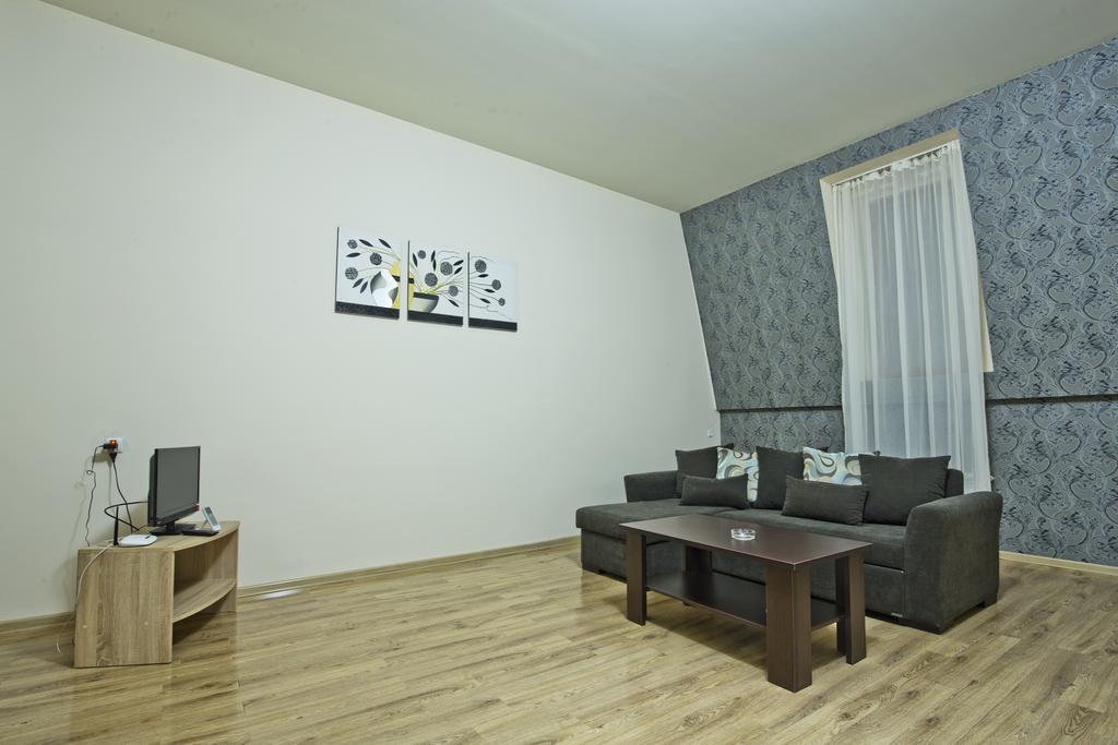 Premium Residence バトゥーミ 部屋 写真