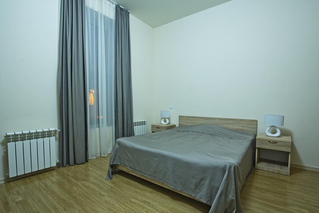Premium Residence バトゥーミ エクステリア 写真