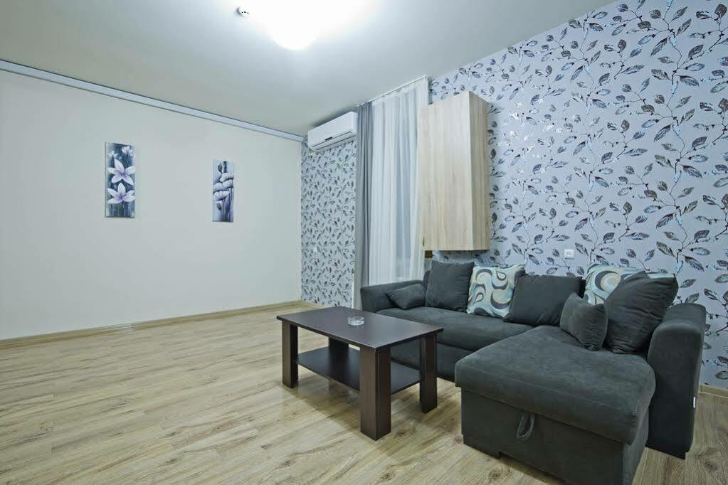 Premium Residence バトゥーミ エクステリア 写真